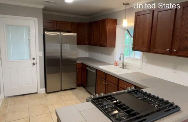 Relaxed Living with Spacious Yard in Goose Creek! photos photos
