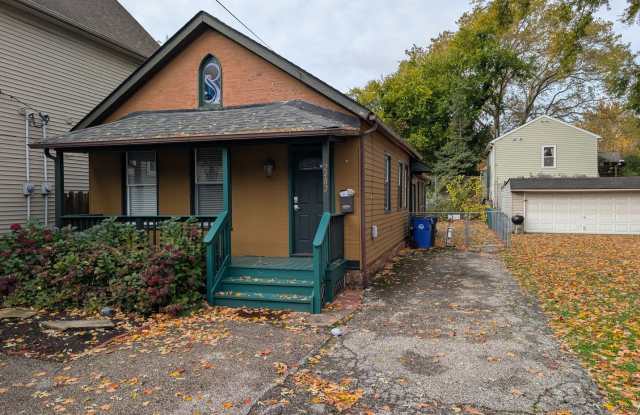 2484 W 10th photos photos