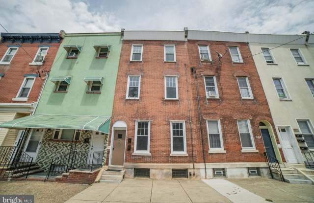 2427 E ALLEGHENY AVENUE - 2427 East Allegheny Avenue, Philadelphia, PA 19134