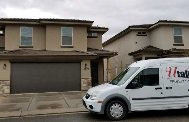 Town home in Little Valley Area. End Unit!! photos photos