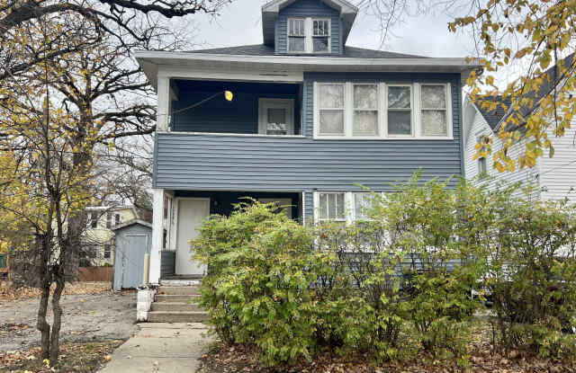 1129 1/2 Woodward Avenue photos photos