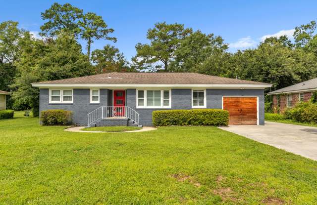 1225 Winston St photos photos