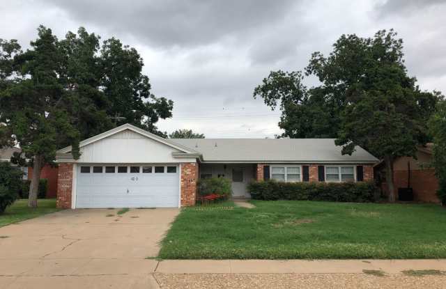 4422 28th Street - 4422 28th Street, Lubbock, TX 79410