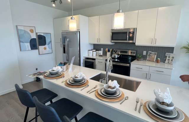 2810 South Colorado Boulevard photos photos