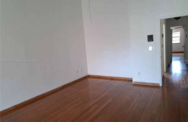 3535 Magellan Cir # 525 Gallery 2