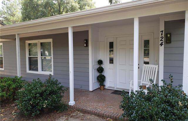 724 Bellows Lane - 724 Bellows Lane, Charlotte, NC 28270