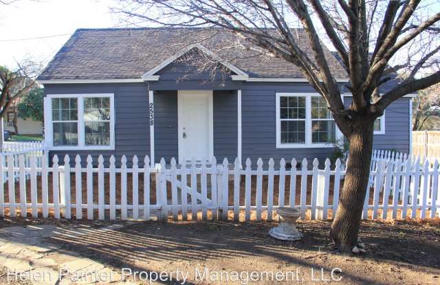 2538 Wayside Avenue - 2538 Wayside Ave, Fort Worth, TX 76110