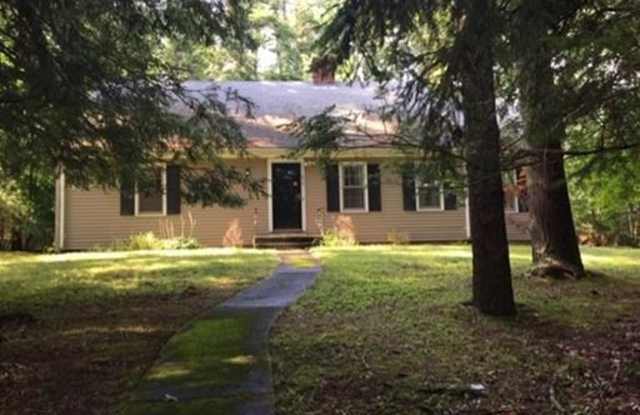 56 Philip St. - 56 Philip Street, Medfield, MA 02052