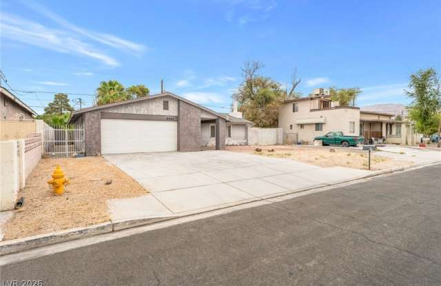 4960 MOHAVE Avenue Gallery 2