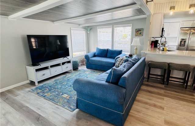 11321 Bougainvillea Lane Gallery 3