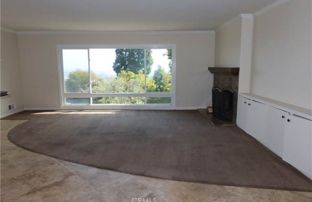 4125 Lorraine Gallery 3