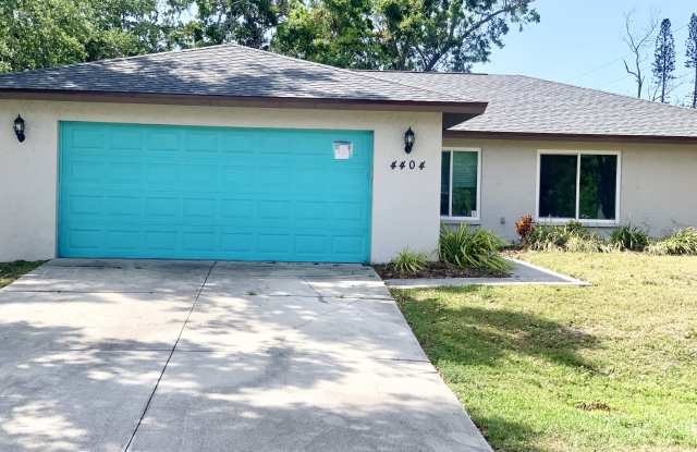 4404 Meadow Creek Circle photos photos