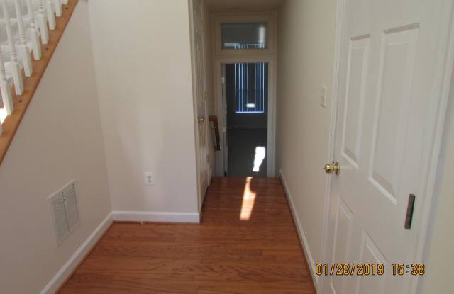 8193 RAINWATER CIRCLE Gallery 2