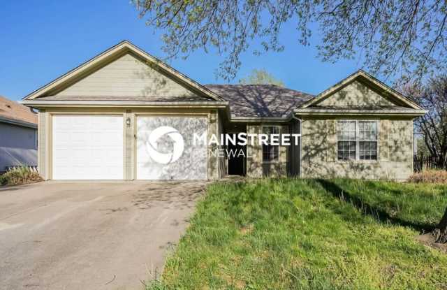 853 Southwest Harvest Drive - 853 Southwest Harvest Drive, Grain Valley, MO 64029