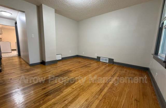 236 West E Street Gallery 3