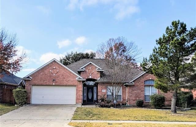3519 Heatherbrook Drive - 3519 Heatherbrook Dr, Arlington, TX 76001