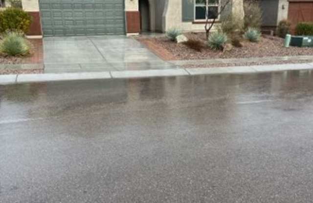 STUNNING NEWER HOME- GATED photos photos