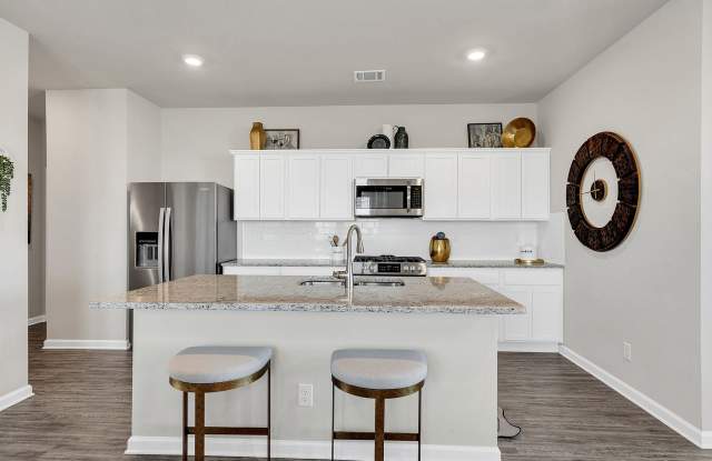 Nautical Point at Lakeshore Villages photos photos