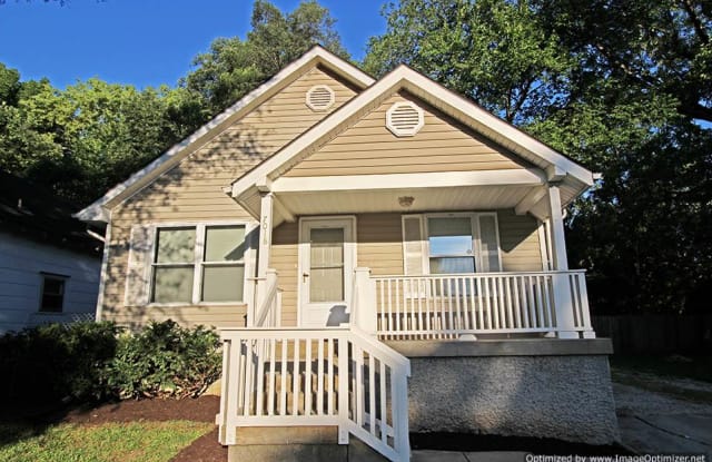7018 Bellefontaine Ave - 7018 Bellefontaine Avenue, Kansas City, MO 64132