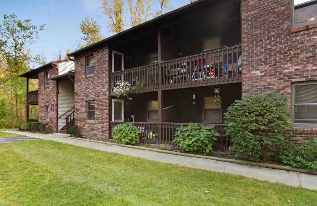 Grecian Terrace Apartments Gallery 3