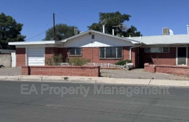 7015 Trumbull Ave SE Gallery 2