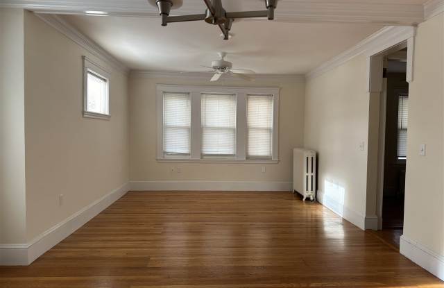 9 Gilbert Street - 9 Gilbert Street, Watertown Town, MA 02472