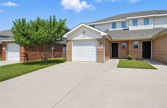 1317 Village Garden Drive photos photos