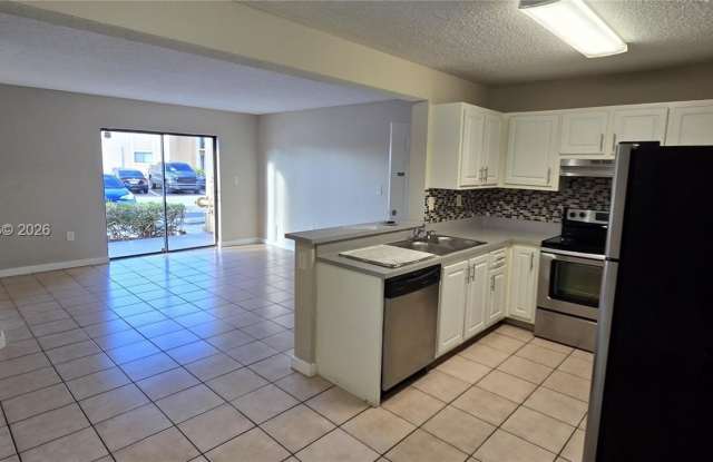 251 W Palm Cir W photos photos