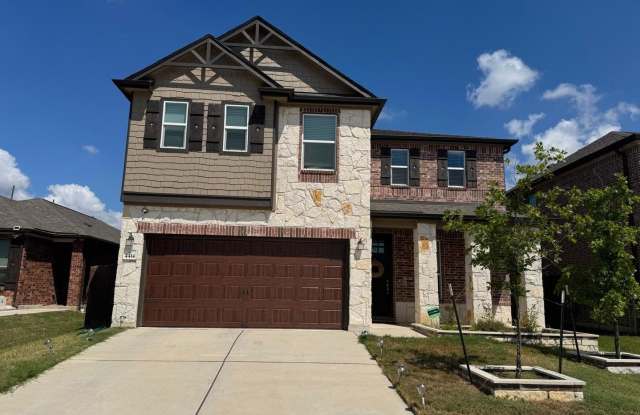 Spacious 5BR House in Round Rock - 4414 Acerno Street, Williamson County, TX 78665