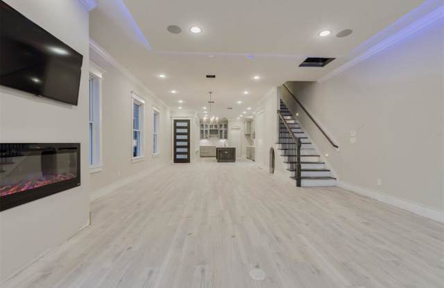 6535 Castlebay Dr Gallery 4