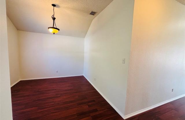1108 Alexandria Drive Gallery 4