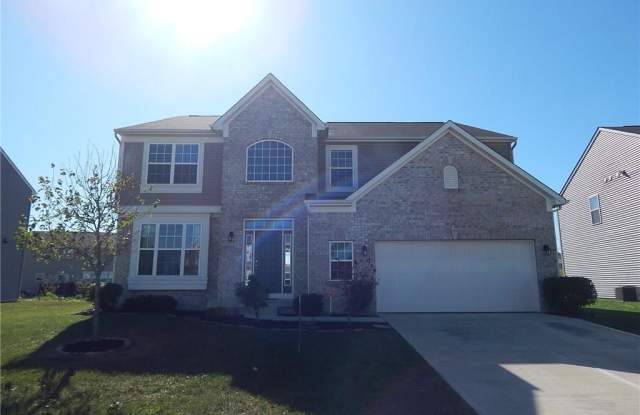 1297 Vista Way - 1297 Vista Way, Greenwood, IN 46143