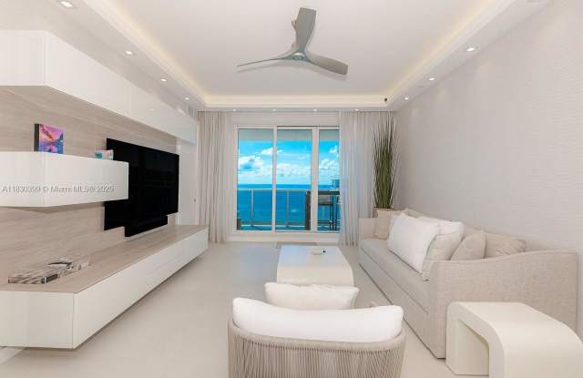 2301 Collins Avenue photos photos