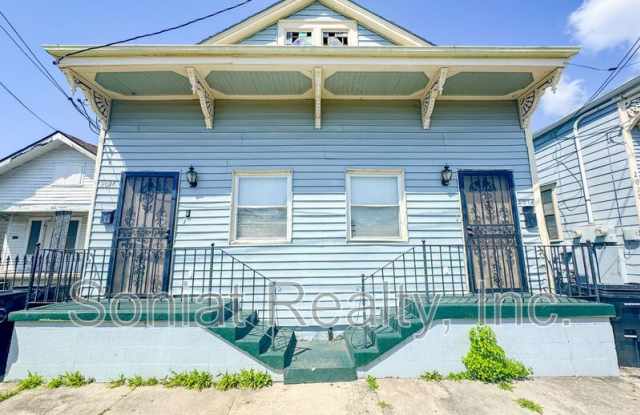 2016 Spain St. photos photos