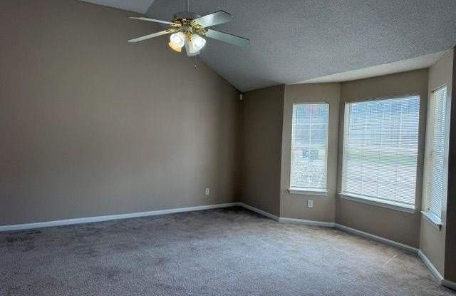 878 Asbury Trail Gallery 2