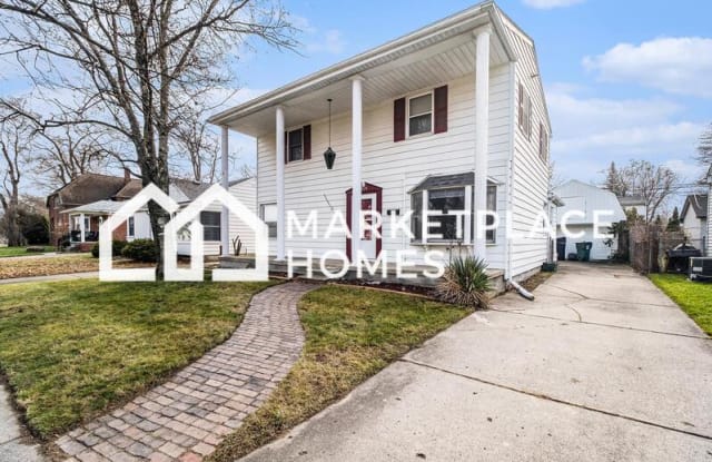 2424 Dallas Ave - 2424 Dallas Avenue, Royal Oak, MI 48067