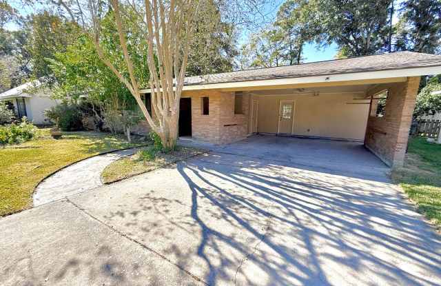 3 Bedroom House off Highland and Staring Lane Gallery 4