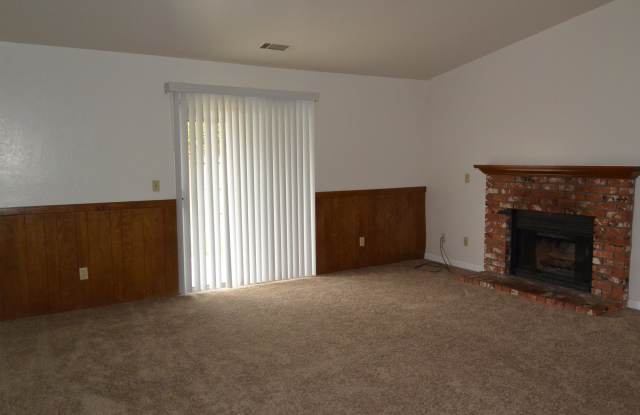 1509 S. Noyes photos photos