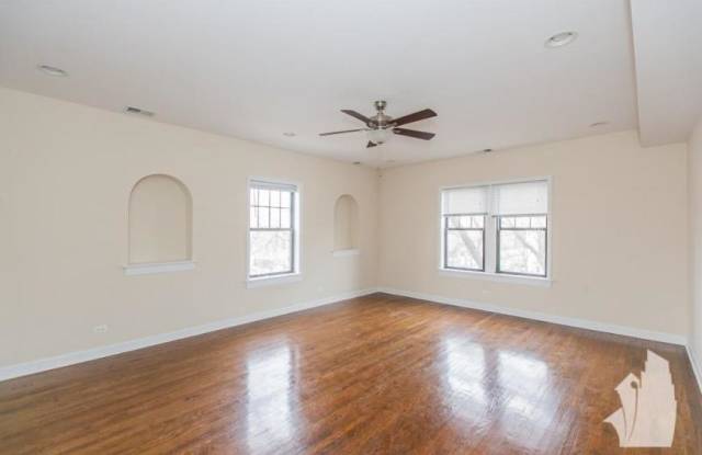 1821 West Leland Avenue Gallery 2