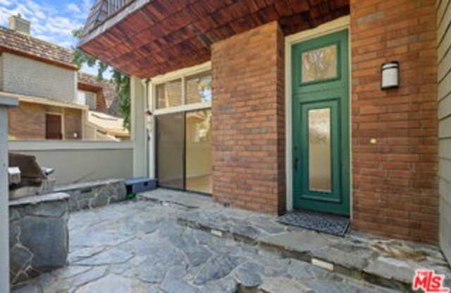 13360 Maxella Avenue Gallery 2