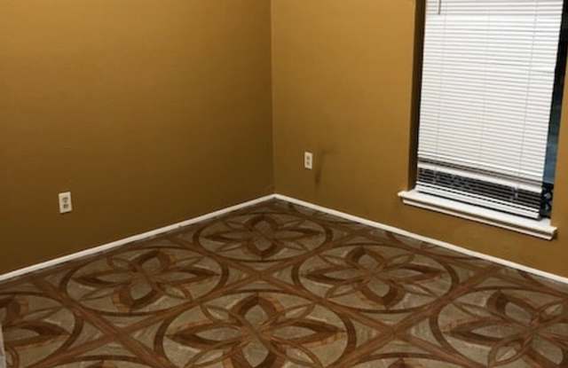 8637 Victorian Village Dr Gallery 2