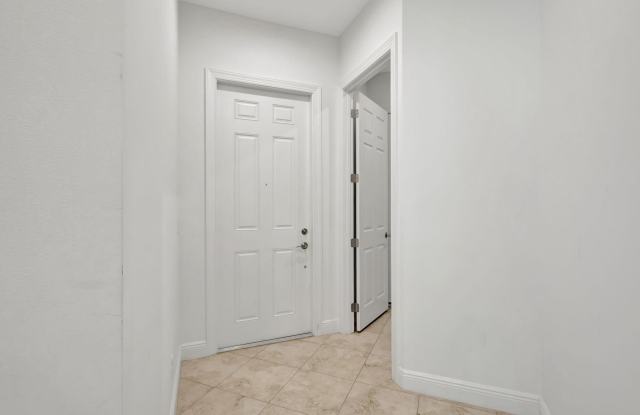 9225 SW PEPOLI Way Gallery 4