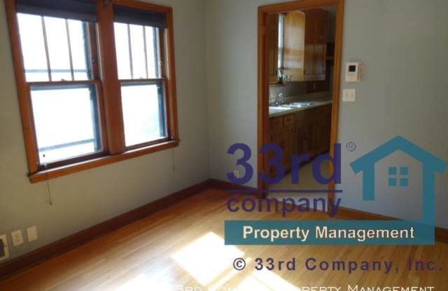 5708 Pillsbury Avenue S. Gallery 3