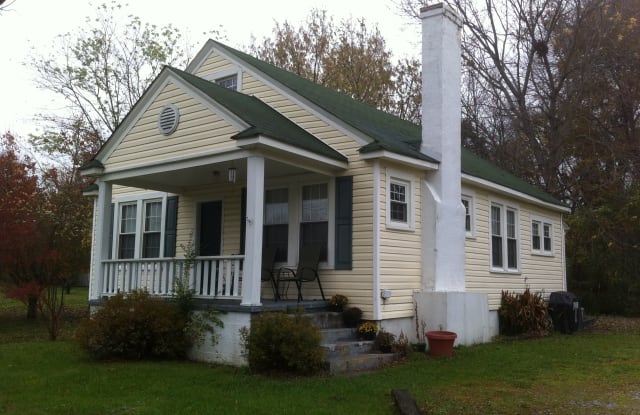 270 18th Street NW - 270 18th Street Northwest, Cleveland, TN 37311