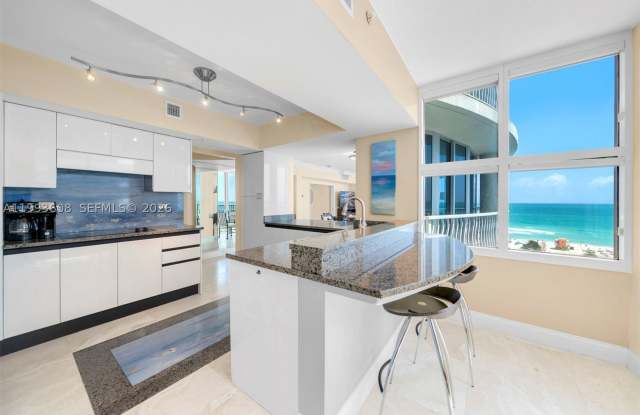 1500 Ocean Drive Gallery 4