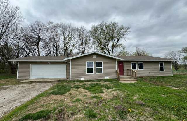 Country living with this large 3 bedroom 2 full bath home photos photos