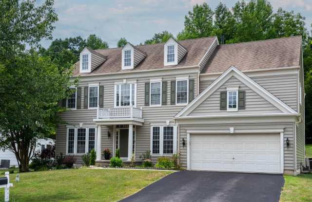 414 HEMLOCK LANE Gallery 4