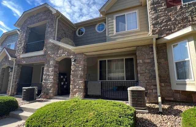Gorgeous 2BD/2.5BA home located in Northglenn, CO! Available October 1st! photos photos