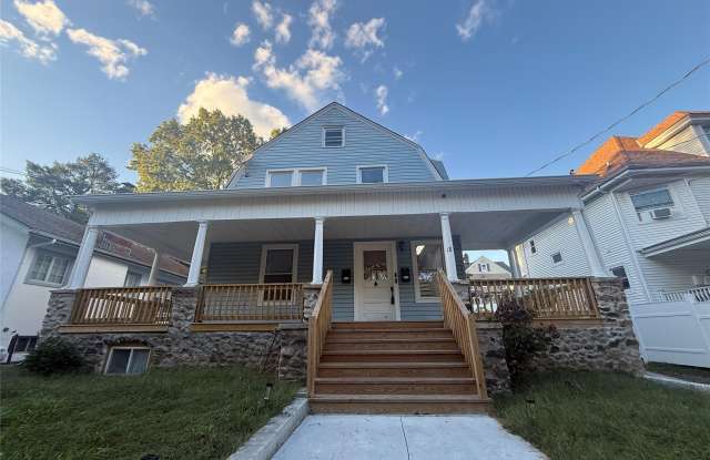 18 Edgewood Street - 18 Edgewood Street, White Plains, NY 10605