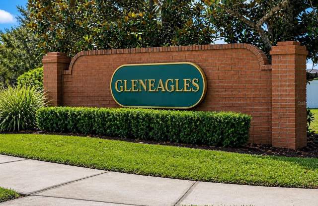 205 GLENEAGLES Drive Gallery 4